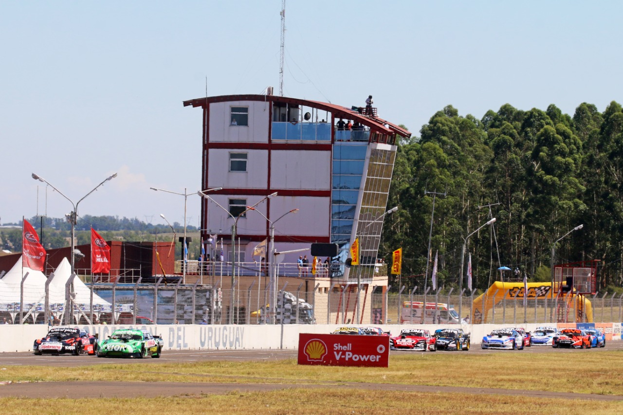 El color del TC Mouras en Concepción desde el foco de Berna Bosco: WhatsApp Image 2023-01-22 at 16.11.29.jpeg